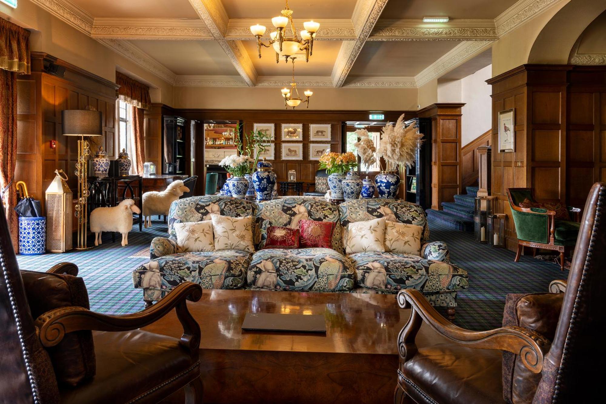 Kincraig Castle Hotel Инвергордън Екстериор снимка
