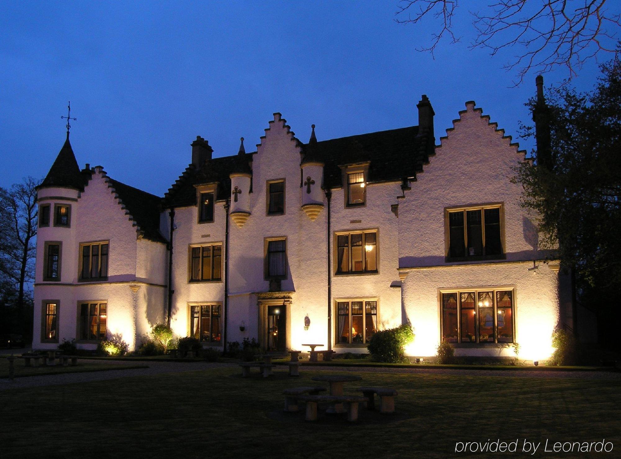 Kincraig Castle Hotel Инвергордън Екстериор снимка