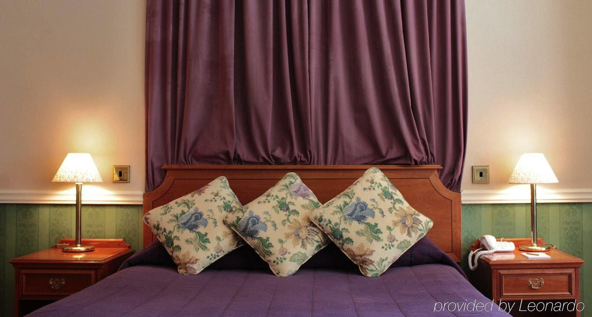 Kincraig Castle Hotel Инвергордън Екстериор снимка