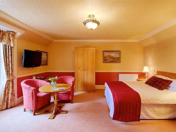 Kincraig Castle Hotel Инвергордън Екстериор снимка