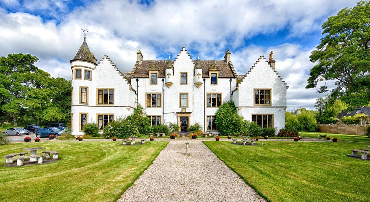 Kincraig Castle Hotel Инвергордън Екстериор снимка